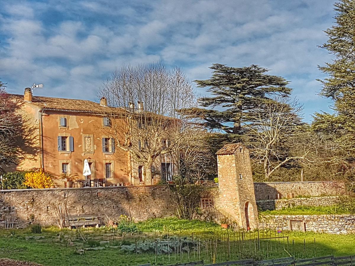 Le Domaine Saint Martin Acomodação com café da manhã Flassans-sur-Issole Exterior foto